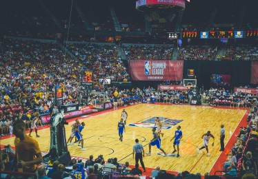 足球直播-法甲球员转会动态汇总：2025夏季窗口最具价值引援盘点