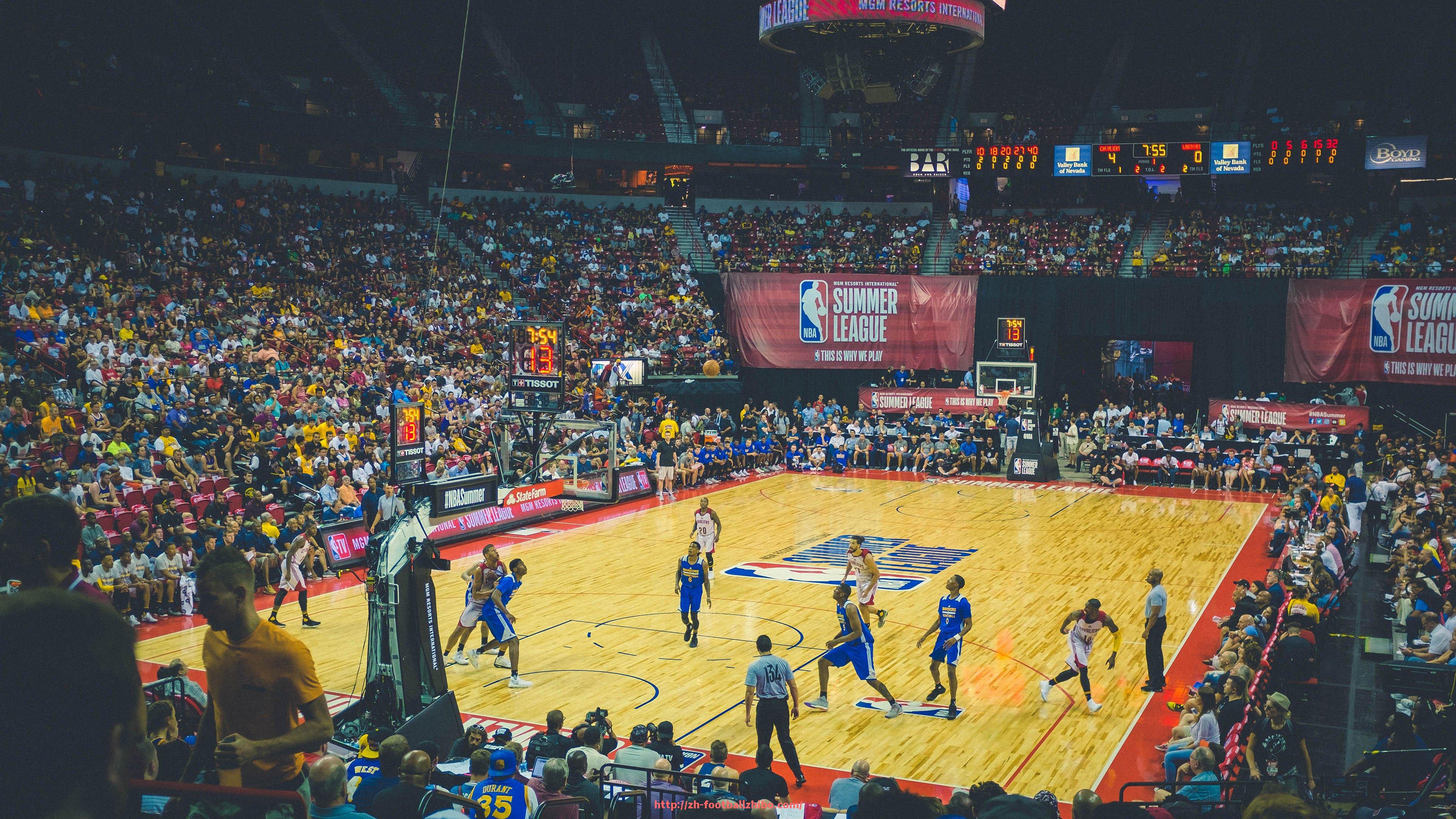 足球直播-亚当斯荣膺欧冠MVP奖项背后解析